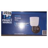 WALL SCONCE LIGHT FIXTURE