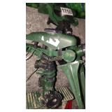 PLASTIC IMPULSE SPIKE LAWN SPRINKLER