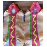 2CT BOYS MED HOTDOG COSTUMES