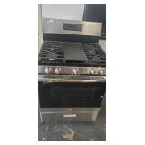 GE gas stove