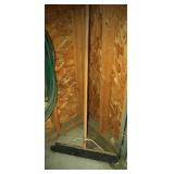 push broom