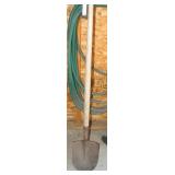 round nose shovel