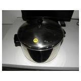 8 Quart Soup Pot