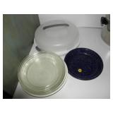 9 Pie Plates w/ A Pie Carrier