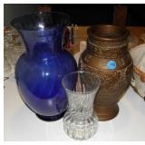 3- Vases