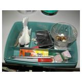 Sewing Notions, Bl. Basket, 2 Drawers