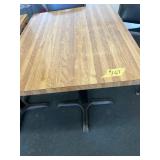 30" X 23" WOOD GRAIN TABLE