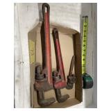 3 heavy duty pipe wrenches