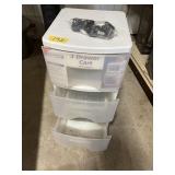 RUBBERMAID STORAGE CONTAINER