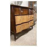 Dresser w/Mirror      42 x 21 x 72