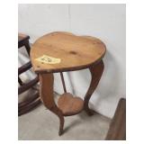 Heart shaped stand  12' x 27' x 12'