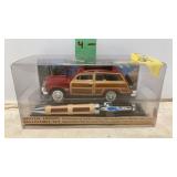 1949 Woodie Wagon Collector and Pen Set