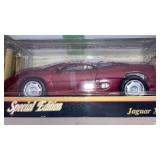 Maisto Jaguar XJ220 1/18TH SCALE - DIECAST