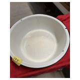 Enamelware pan  18" diam x 6" deep