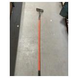 FLAT GARDEN WEEDER