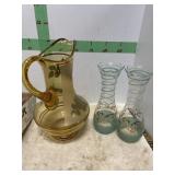 3 DECORATIVE FLOWER VASES