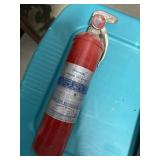 General 2-3/4lbs extinguisher