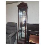Kireo cabinet w/ 6 glass shelves 16x12x76