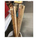 18 ADVERTISING YARD STICKS
