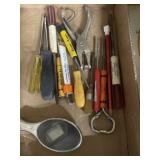 ADVERTISING SCREWDRIVERS