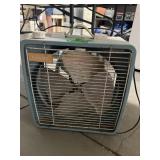 14 IN BOX FAN