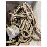 ROPE W/ PULLY