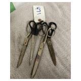 4 SCISSORS