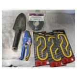 STORAGE HOOKS AND GARDEN TOOLS