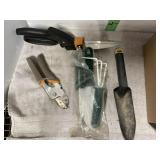 GARDEN TOOLS
