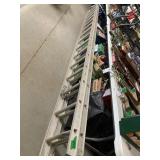 24 FT ALUMINUM EXTENTION LADDER