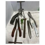 BOX CUTTER, PLIERS, REAMER, MISC