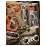 CHAIN HOOKS