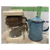 4 CUP COFFEE POT/ ENAMLE POT