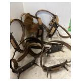 LEATHER DOG COLLARS/HUSKING HOOKS
