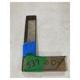 2 SMALL CARPENTER SQUARES