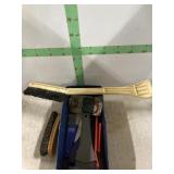 ICE BREAKERS AND BRUSHES