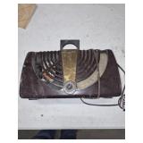 ZENITH BAKE LITE AM RADIO