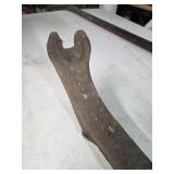 RAIL SPIKE PULLER