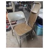 PAIR OF FOLDING CHAIRS