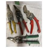 4 TIN SNIPS