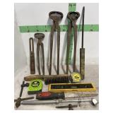 NIPPERS WIRE BRUSH AND MISC