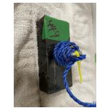 MAGNET ON ROPE