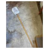 DUST MOP