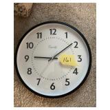 LARGE BATTERY CLOCK