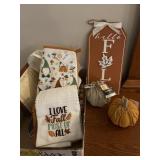 HOLIDAY DECOR