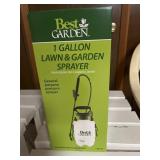 1 GALLON GARDEN SPRAYER  NIB