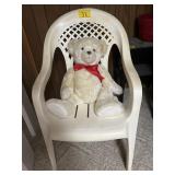 LAWN CHAIR W/TEDDY BEAR
