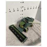 JD 9600 COMBINE WITH REEL
