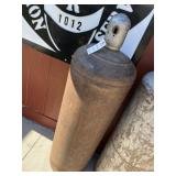 100# PROPANE BOTTLE FEELS FULL