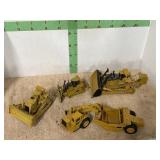 4 CAT TOYS
